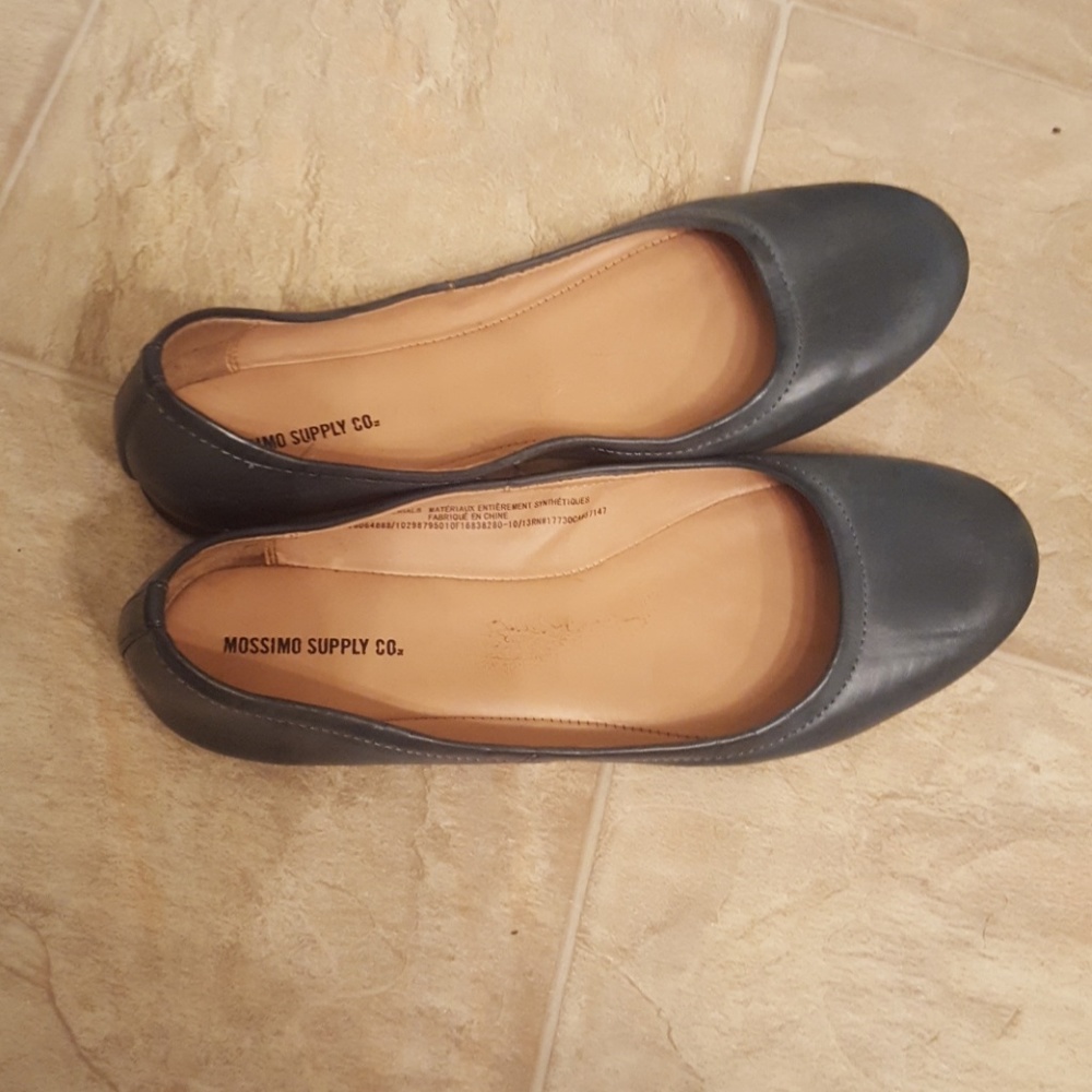 Navy Blue Mossimo Supply Co. Flats size 8.5